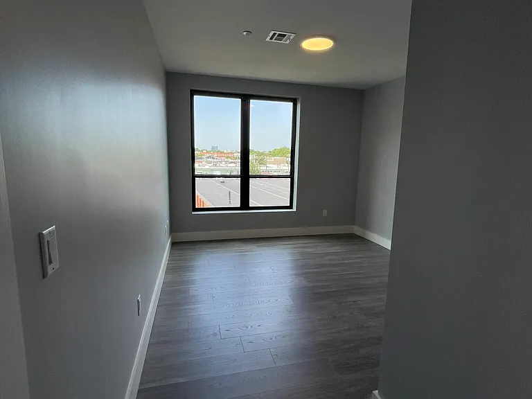 365-367 Western Ave #301D — Photo 21