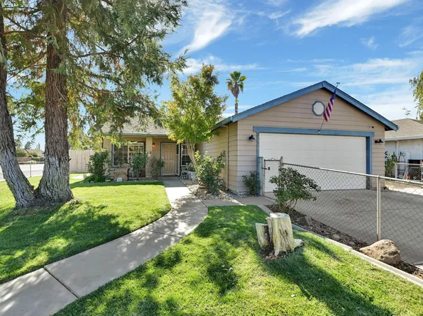 2950 S Rose Brook Dr, Riverbank, CA 95367