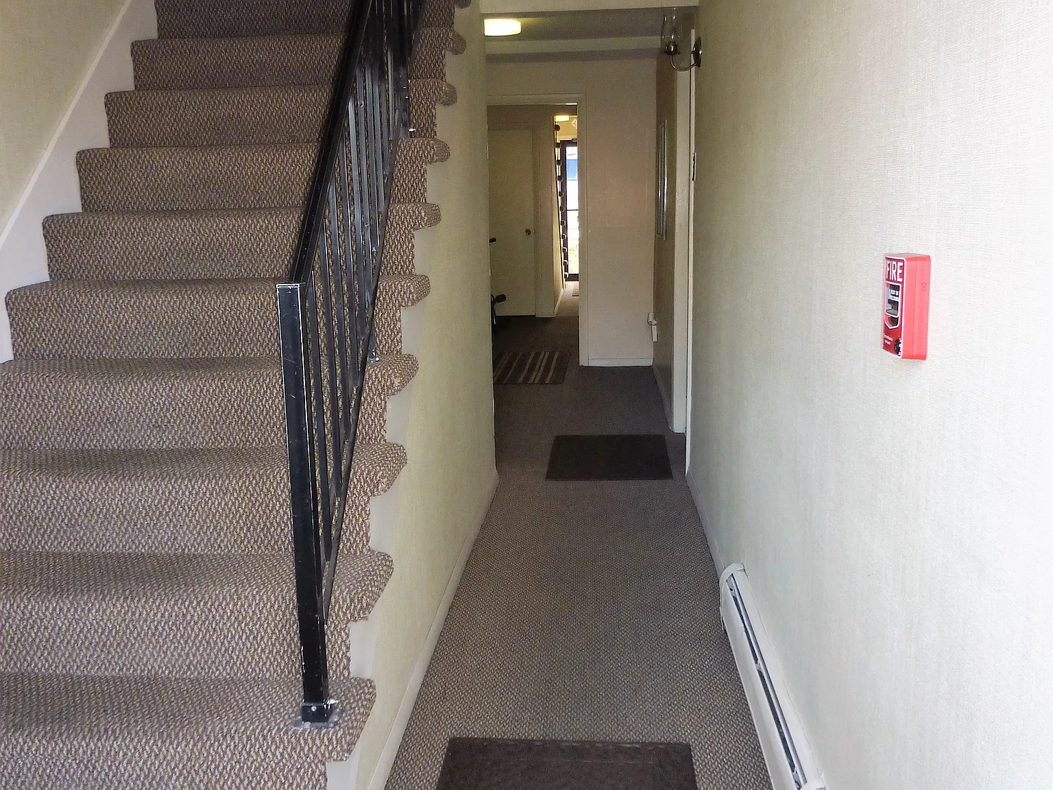 2 bed, 750 sqft, $1,850 — Photo 3