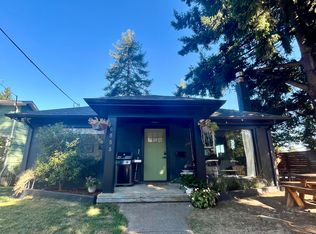 6555 NE Davis St #A, Portland, OR 97213