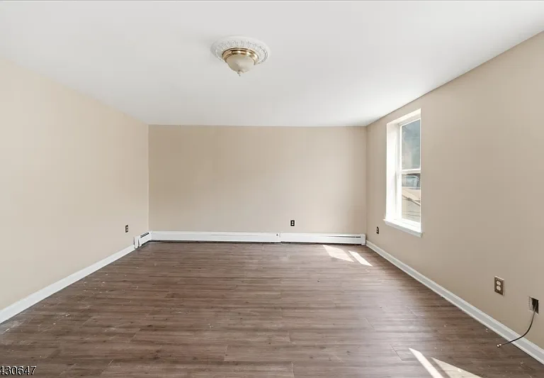 89 Main St #2 — Photo 9