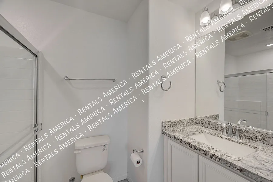 Welcome Home! Gorgeous Townhome Located In Gated Henderson Community! — Photo 4