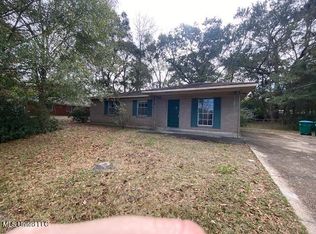 2005 Switzer Rd, Gulfport, MS 39507