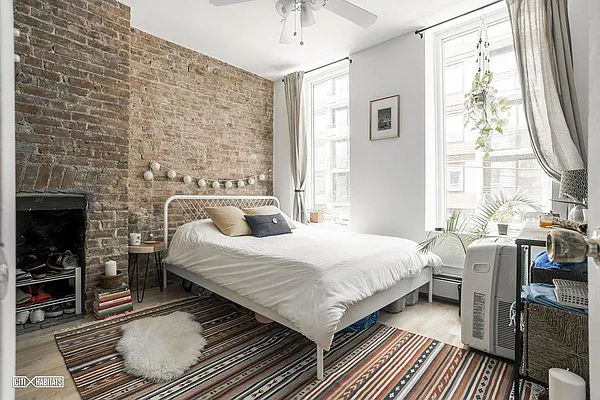 Rented by Corcoran | media 22