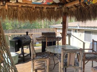 3814 Oakview St, Bacliff, TX 77518