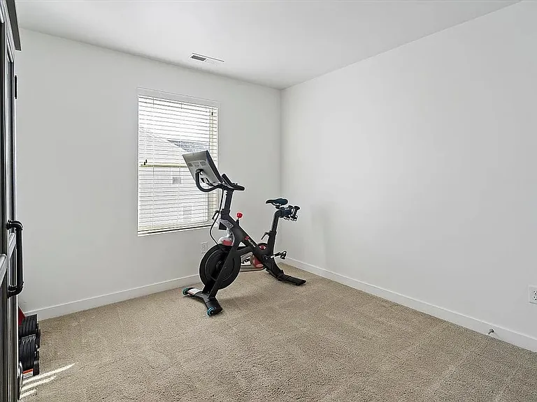 14818 S Queens Garden Ln — Photo 12