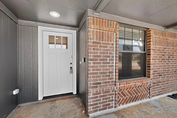 3701 University Dr — Photo 10
