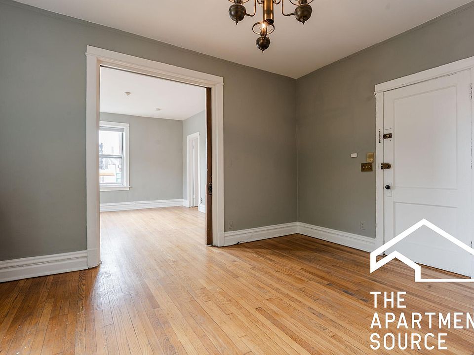 1st image of 3603 N Ashland Ave #2