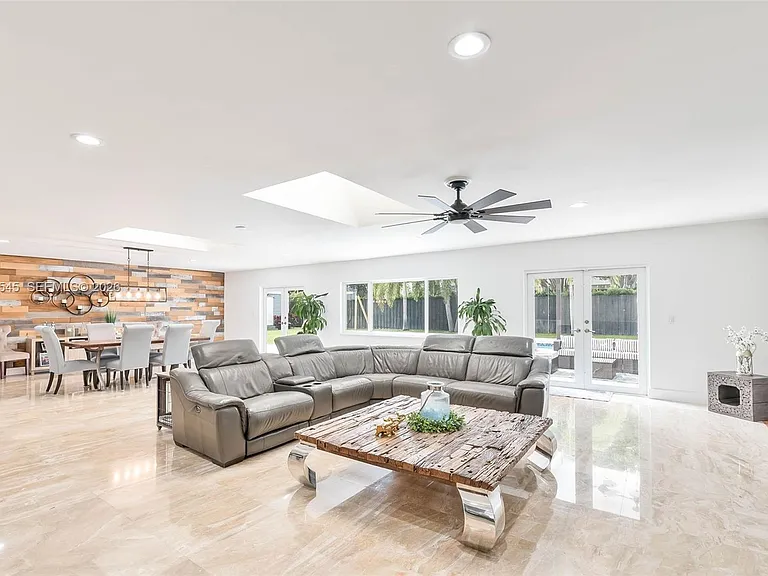 17420 SW 84th Ct — Photo 7