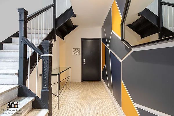 Rented by Bold New York | media 27