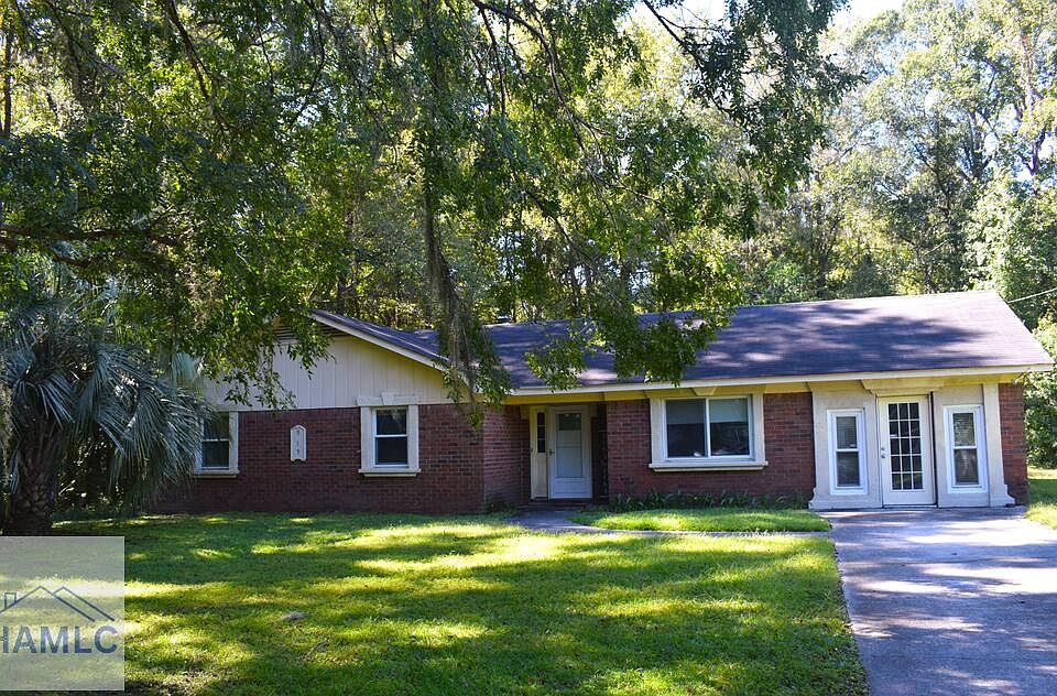 1st image of 515 Myrtle Ln