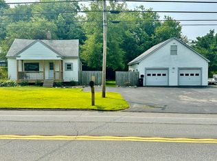 969 China Rd, Winslow, ME 04901