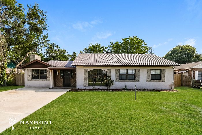 1st image of 2207 Diana Dr