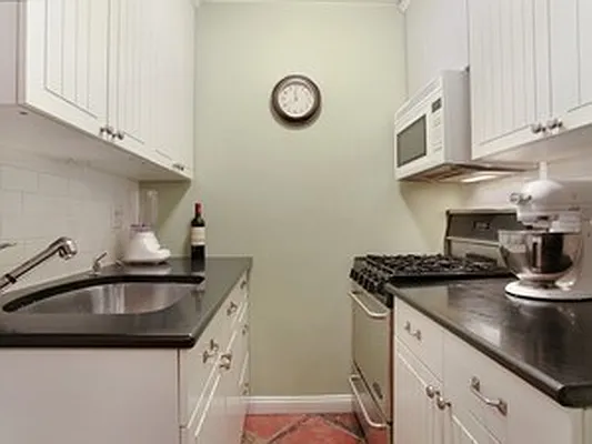 Sold by Corcoran | media 10