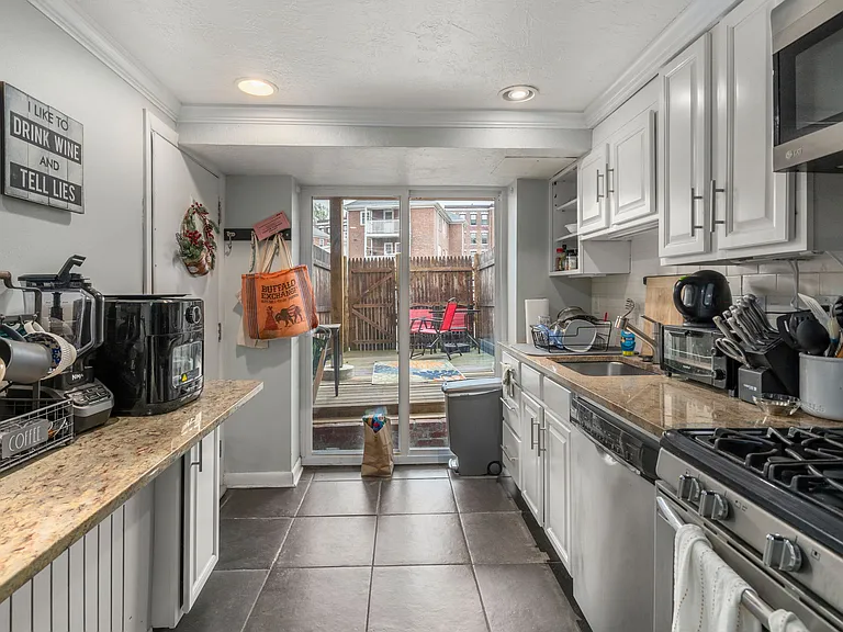1730 Commonwealth Ave #2 — Photo 1