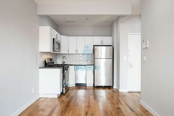 Rented by null | media 2