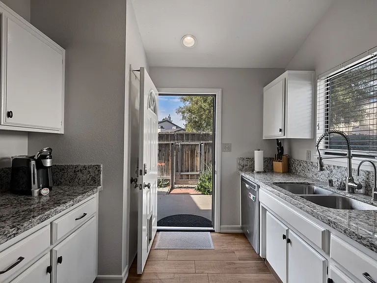 7800 Westfield Rd #42 — Photo 3