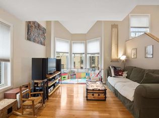 47 Cogswell Ave APT 17, Cambridge, MA 02140