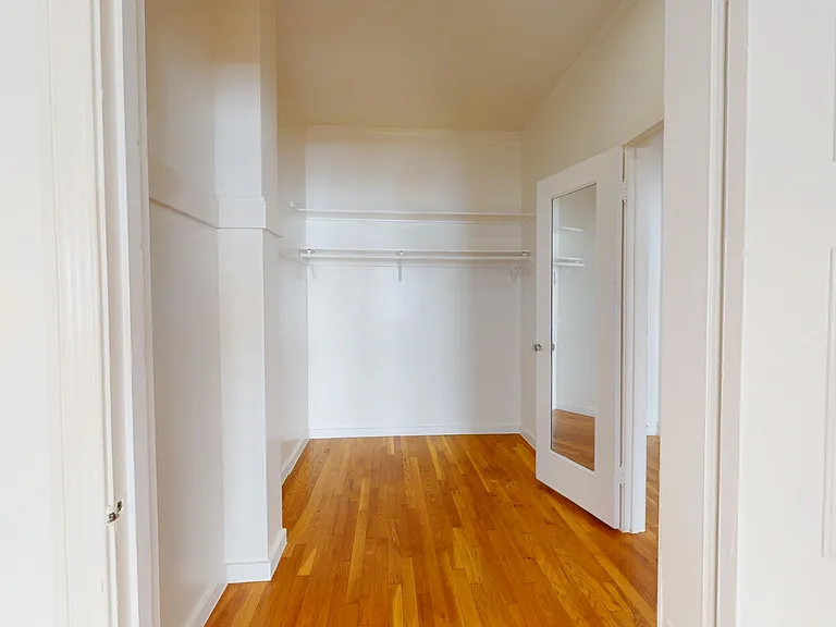 601 O'Farrell Street — Photo 3