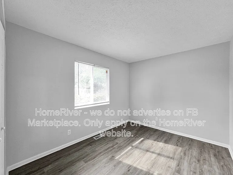 809 Spring Valley Dr — Photo 18