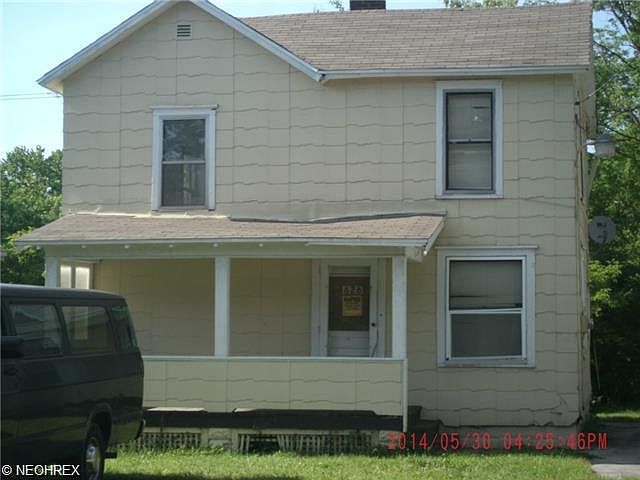 2nd image of 628 Parkcliff Ave