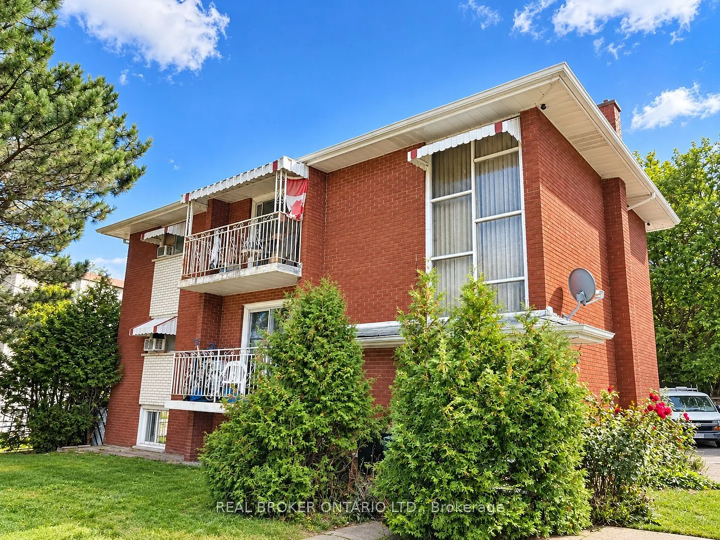 2 bed, $1,499 — Photo 1