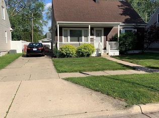 833 Winston Dr, Monroe, MI