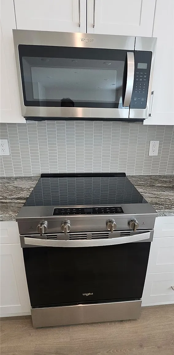 3 bed, 2.5 bath, 1465 sqft, $3,000 — Photo 4