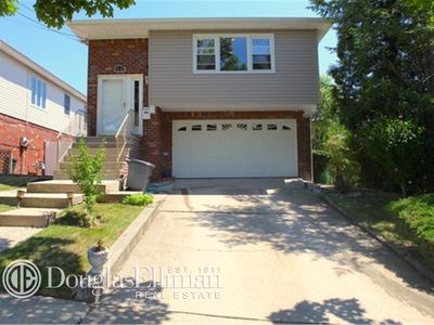 1443 138th St, Flushing, NY, 11356