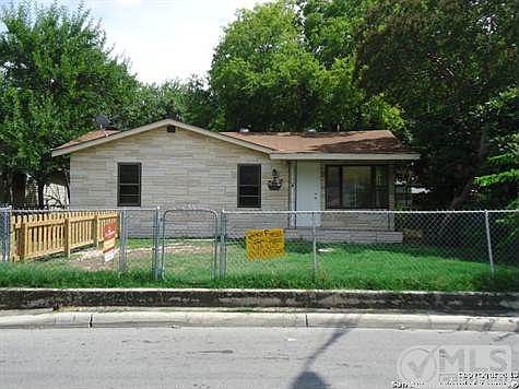 1st image of 426 Elks Dr