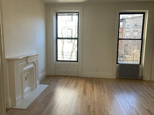 Rented by Garfield Realty  | media 23