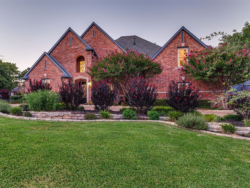 1st image of 801 Shady Bend Ct