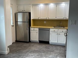 601 Clarence Ave #2, Bronx, NY 10465