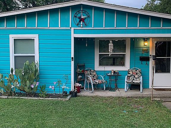 3rd image of 2802 Cedar Park Blvd