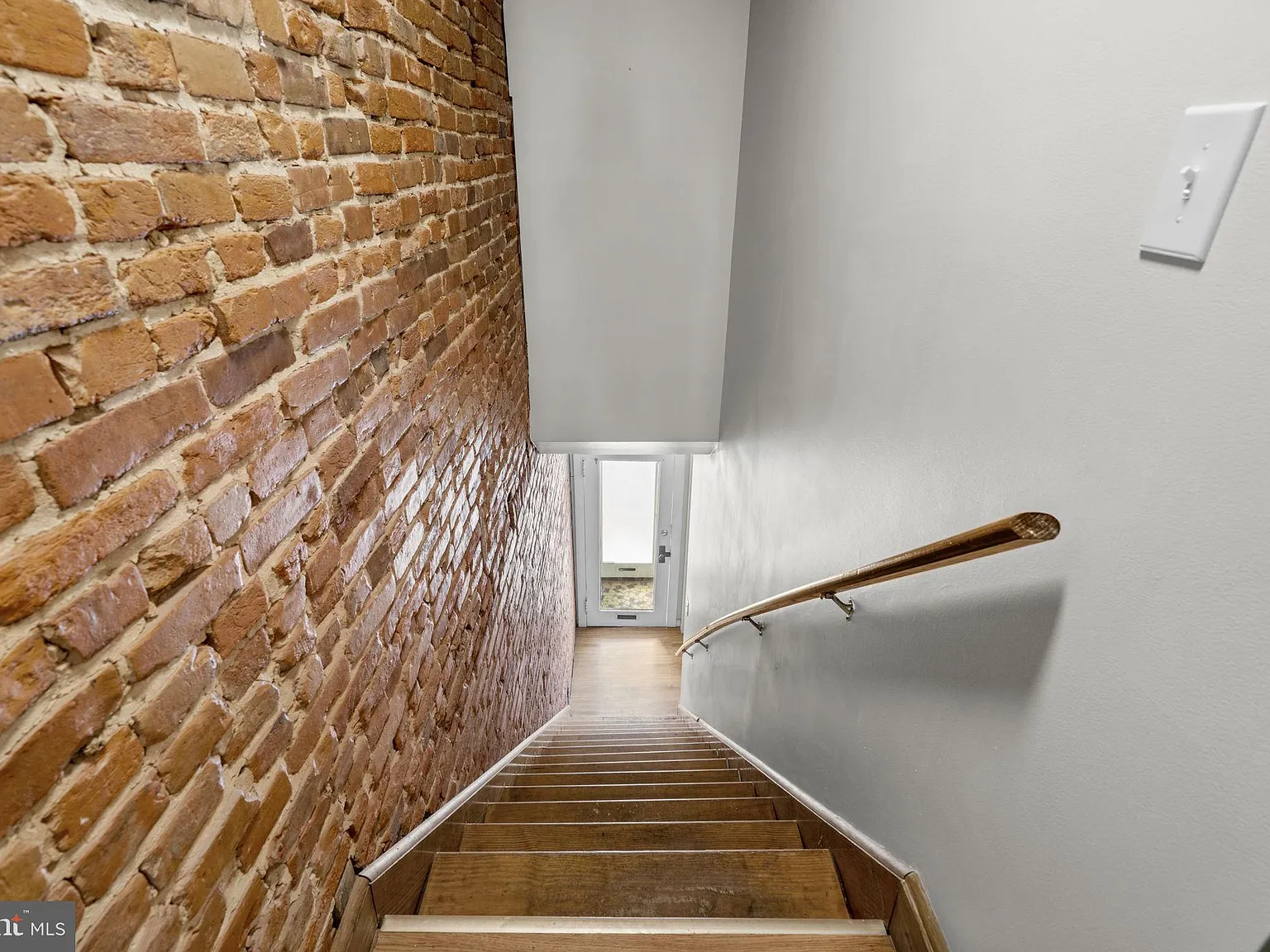 1 bed, 656 sqft, $1,800 — Photo 4