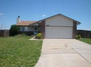 10406 W Stafford Ct, Wichita, KS 67209