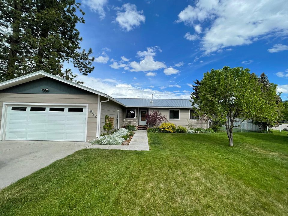 1st image of 1632 27th Ave