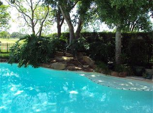 2219 Turnberry Dr, League City, TX 77573