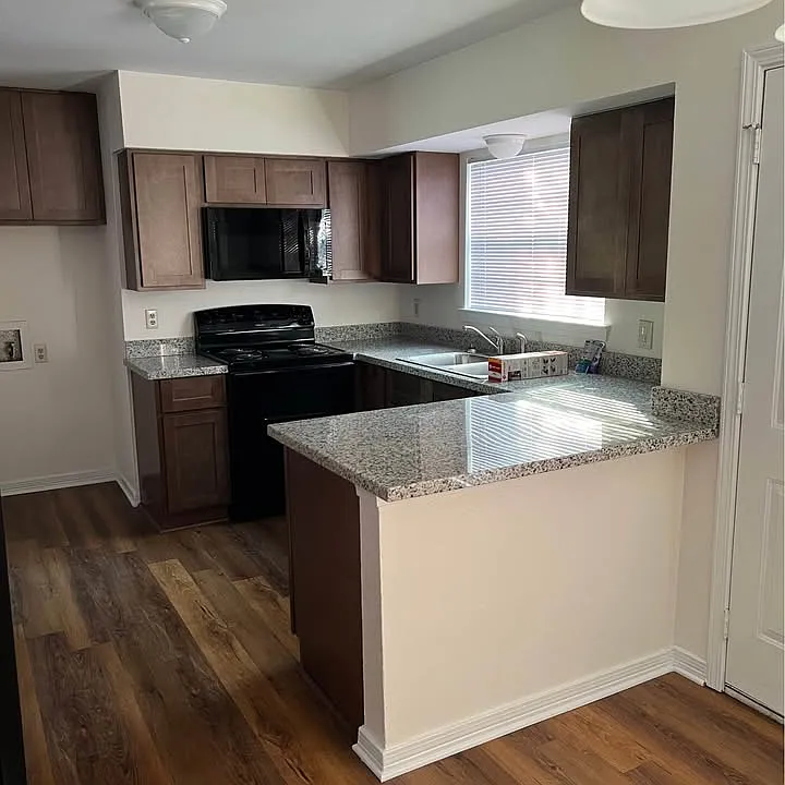 139 Seville Ct #139
