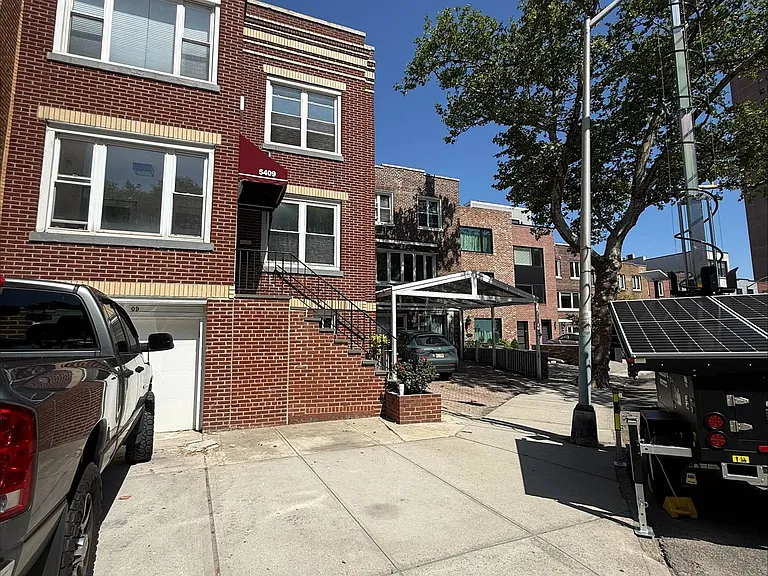 5409 Boulevard East #2 — Photo 15