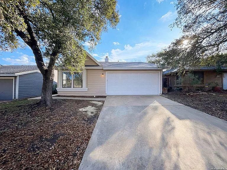 1st image of 15007 Winter View Dr