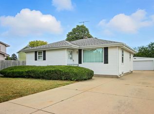 5611 Pershing Blvd, Kenosha, WI 53144