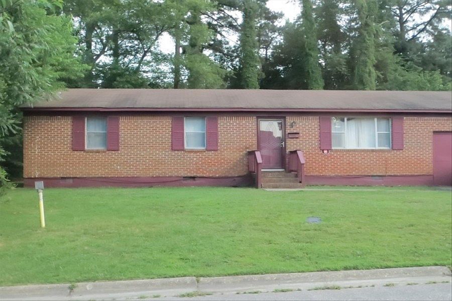1st image of 1111 Carrington Cres S