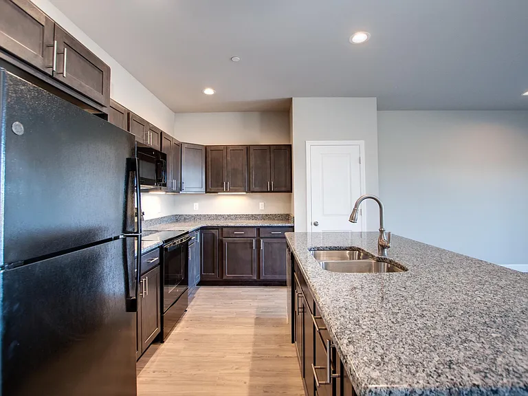 6106 Sawgrass Ct — Photo 11