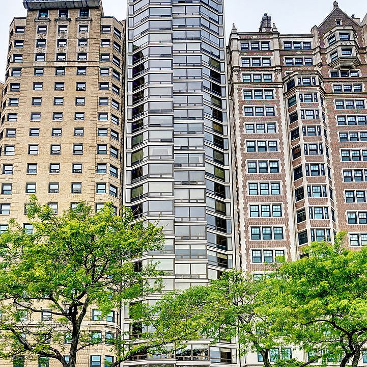 1st image of 1418 N Lake Shore Dr APT 4