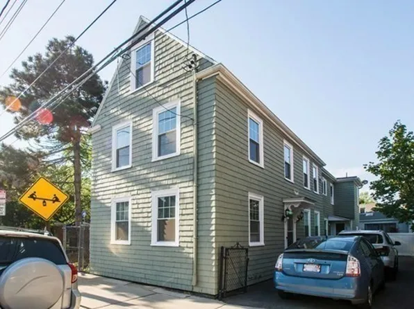 117 Gore St #2, Cambridge, MA 02141