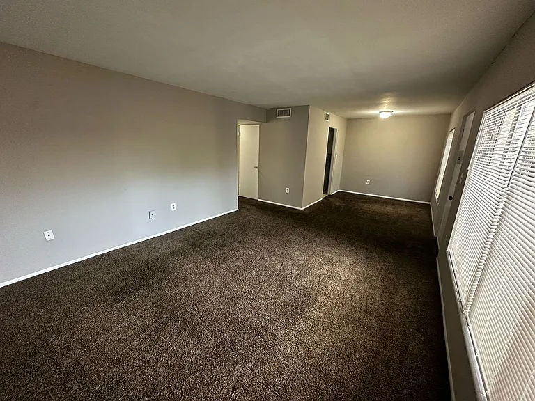 1830 Maravilla Ave #314 — Photo 5