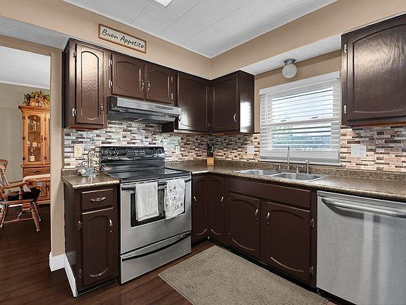 5th image of 10144 Alliston Dr