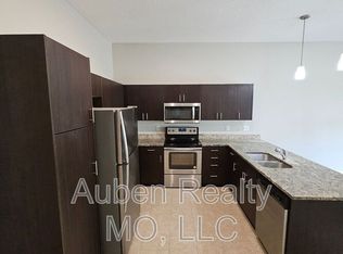 9219 N Gower Ave, Kansas City, MO 64154
