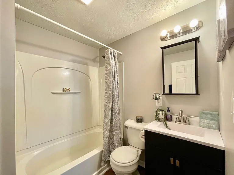 636 Henry Ave SE #1 — Photo 17